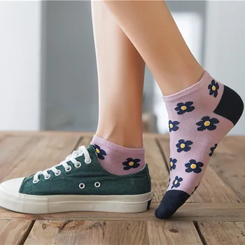 

5 Pairs/lot Fashion Embroidery Short Flower Socks Happy Cotton Ankle Funny Women Summer Casual Socks Female kawaii Boat Socks