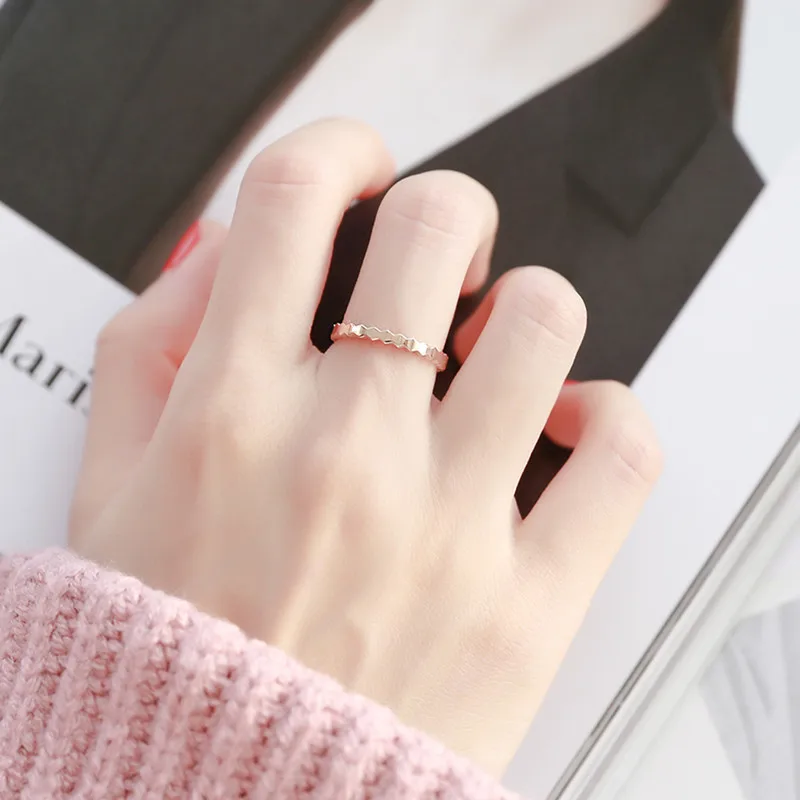 

Online Celebrity Simple 18k Rose Gold Fashion Cool Titanium Steel Forefinger Ring Students Fresh Little Finger Ring Women's Litt