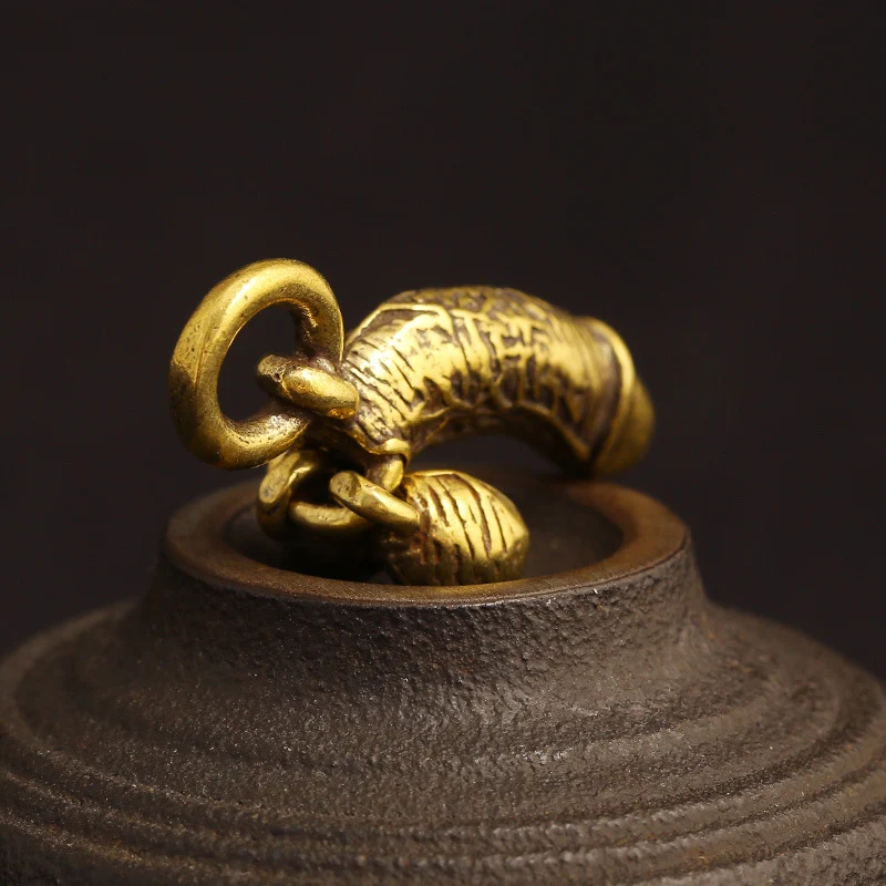 brass men penis keychain pendant (7)