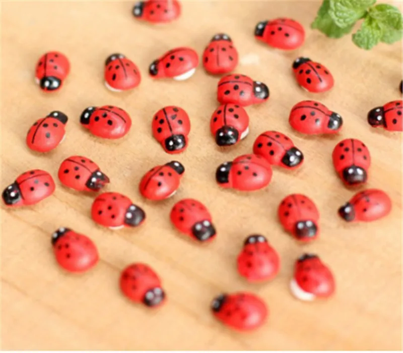 10 шт. миниатюрные украшения Coccinella septempipatata изделие из смолы «сделай сам» маленький садовый декор дерево Божья коровка - Цвет: 1