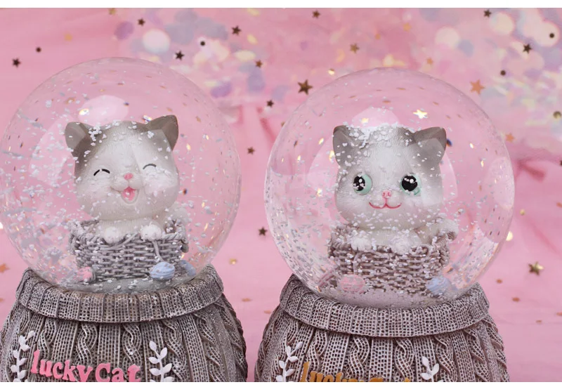 Lucky Cat хрустальный шар статуэтки Миниатюрная модель украшения дома аксессуары мультфильм кошки орнамент Музыкальная Шкатулка Свадебный декор ремесло