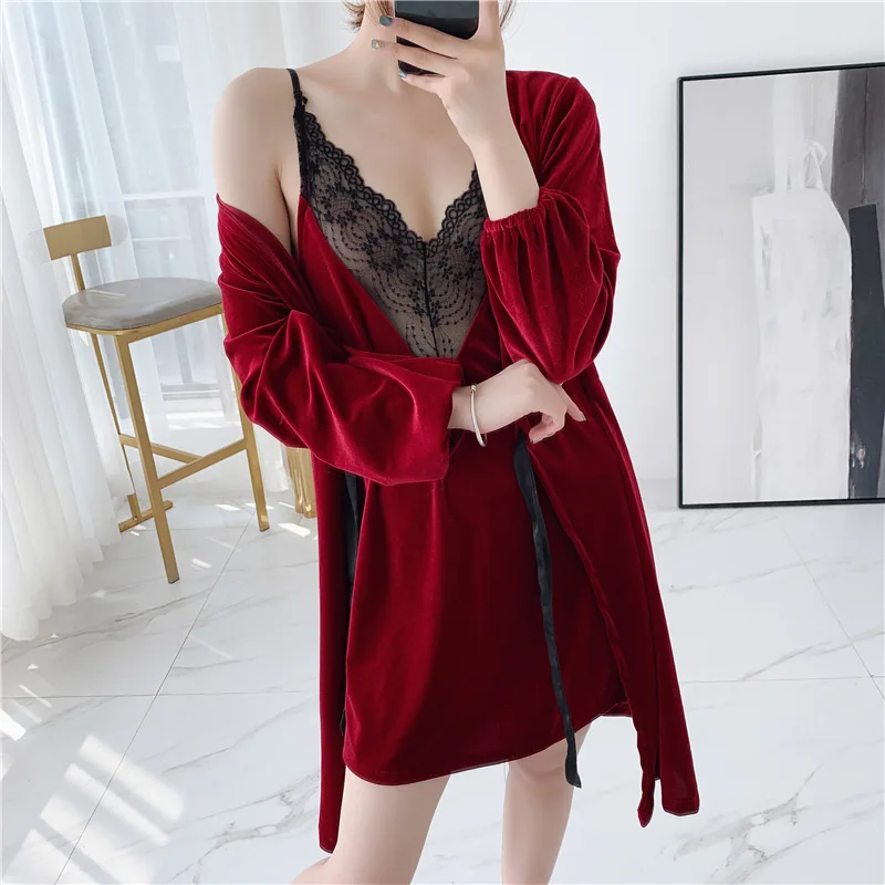 

MECHCITIZ Winter Women Robe Gown Set Autumn Velvet Pajamas Sexy Sleepwear Lace Sling 2 Peices Lingerie Femme Pijamas Bathrobe