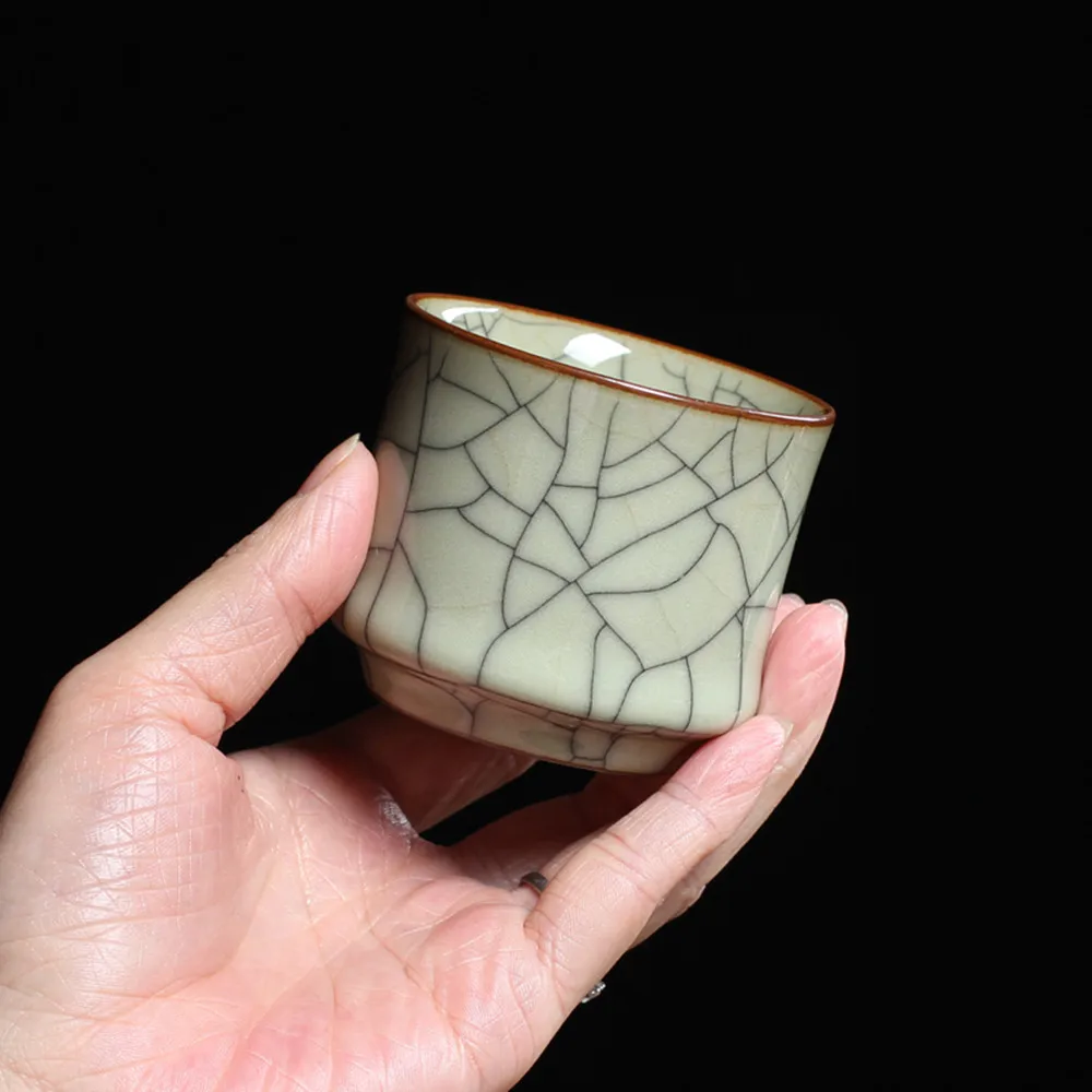 

Chinese Kung Fu Teacup 1PC Flat Cup 3.5oz Ceramic Cups of Tea Handmade Celadons Porcelain Drinkware Glaze Smooth Decor Crack