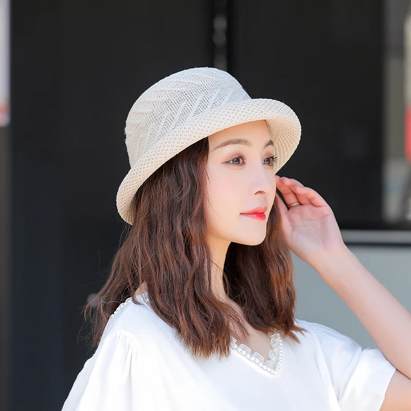 2025 New Summer Sun Hats Women Fashion Female Girl Flower Beach Hat Casual Straw Flat Dome Crimping Basin Cap Bone Feminino