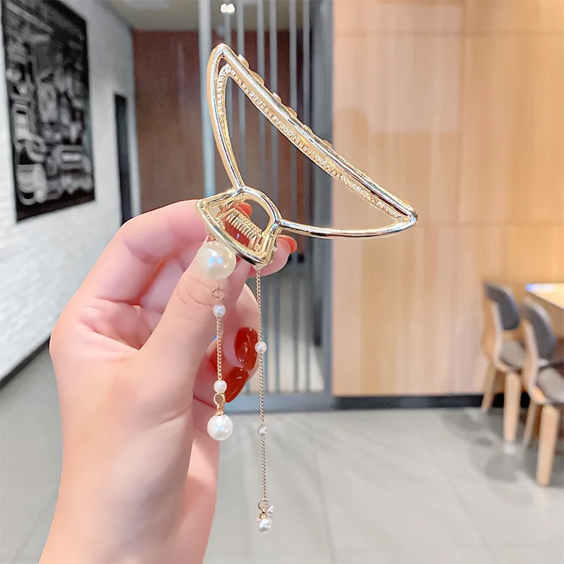 2021 Women Elegant Hairpins Gold Silver Metal Hollow Geometric Hair Claw Vintage Hair Crab Hair Clips For Girls Hair Accessories 2021 Women Elegant Hairpins Gold Silver Metal Hollow Geometric Hair Claw Vintage Hair Crab Hair Clips For Girls Hair Accessories
