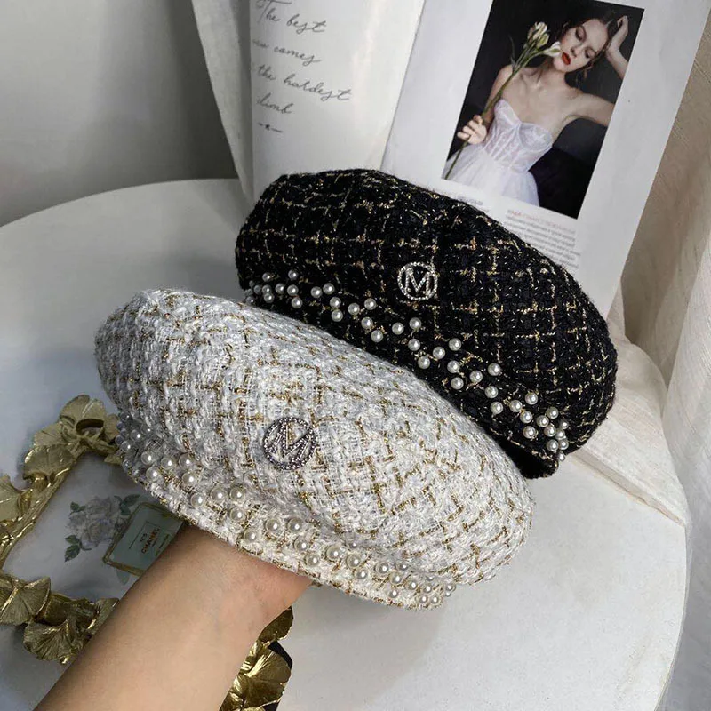 202008-chui  gold line plaid M letter pearl  lady  beret   hat women Leisure painter  hat mens winter beret