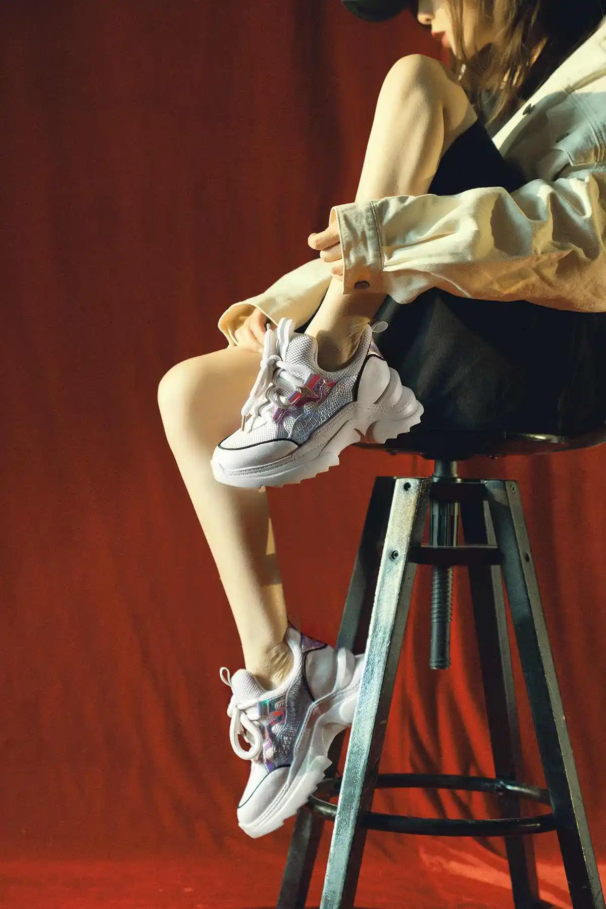 genuine leather round toe thick bottom lace up fashion young white sneaker mixed colors brand vulcanized shoes L06