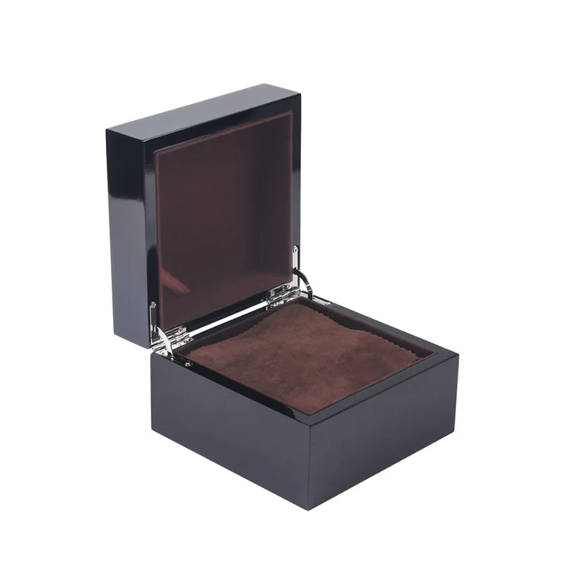 

TurnFinger High-end Quality Black Glossy Lacquer Wooden Gift Packaging Clamshell Watch Box Elegant Beautiful Stylish And Simple