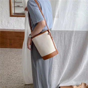 

New 2020 bag women's bag fashion cylinder leisure straddle Shoulder Bag Fashion retro contrast large capacity canvas Bucket Bag