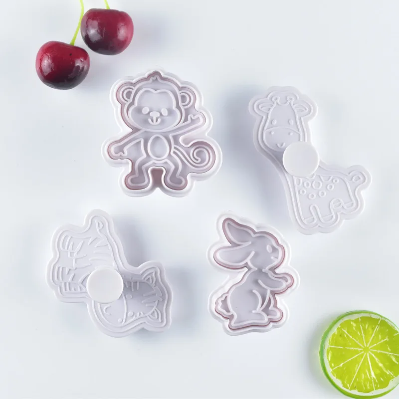 2020 New 4pcs Cake Tools Animal Cutter Set Cookie Cutters Biscuit Stamp Fondant Mould Baking Sugarcraft Mold