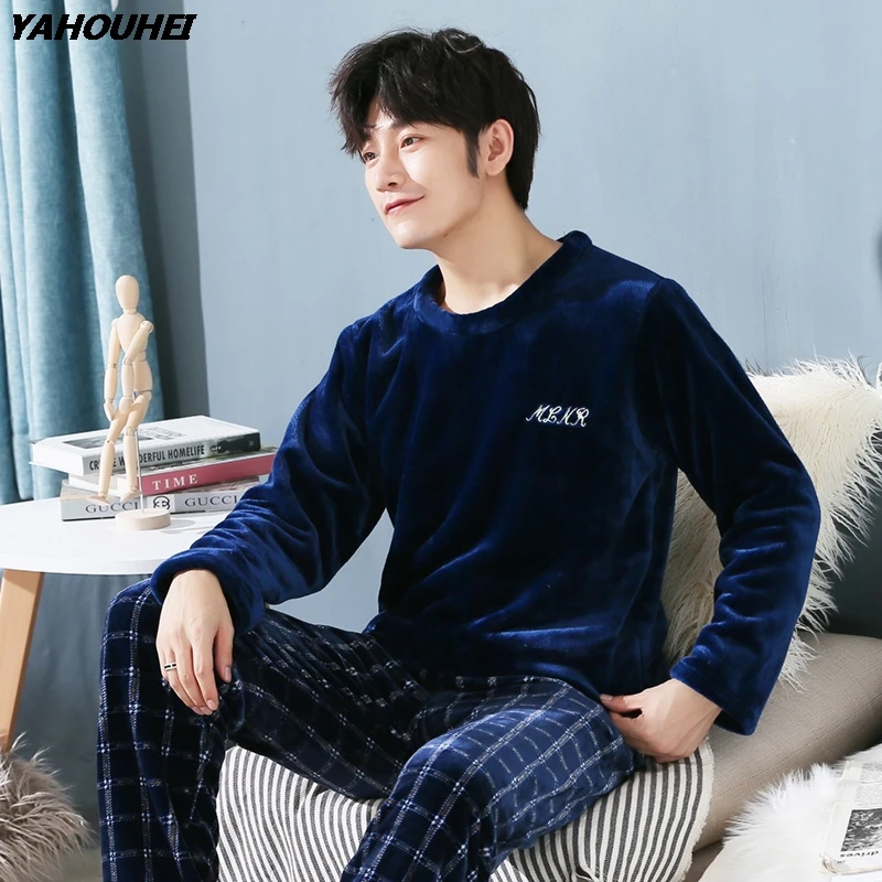 

Plus Size Thick Warm Flannel Cartoon Pajama Sets For Men 2020 Winter Long Sleeve Coral Velvet Pyjama Homewear Loungewear Clothes