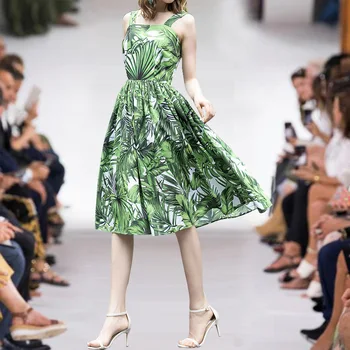 

Bohemian holiday style 2020 summer new women's dress banana leaf print waist drop dress women