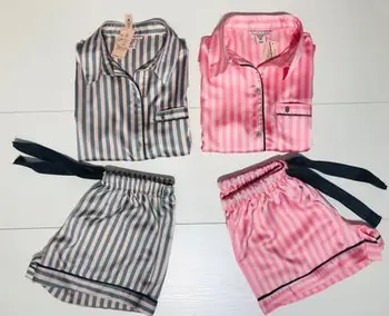 

2020 New Pink Strip Slik Pajamas Women Sleepwear Short Sleeves Two Pieces Home Clothes For Home Clothes Suit Shorts Pijamas