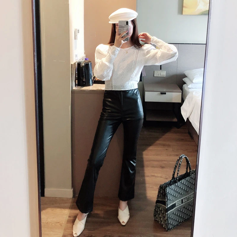 Stylish Faux Leather Pants Women Black High Waist Long Flare Pants Vintage Female Fashion Streetwear PU Trousers Pockets Bottoms