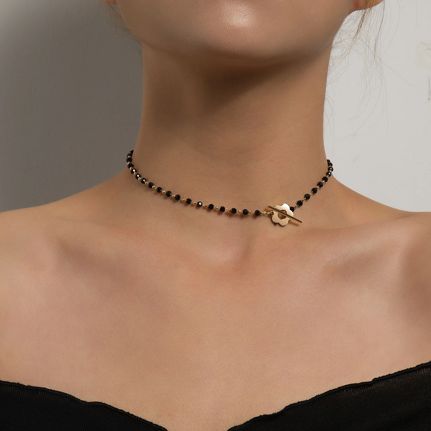 Women wide choker metal flowers jewelry dressy short necklace black beads stones 