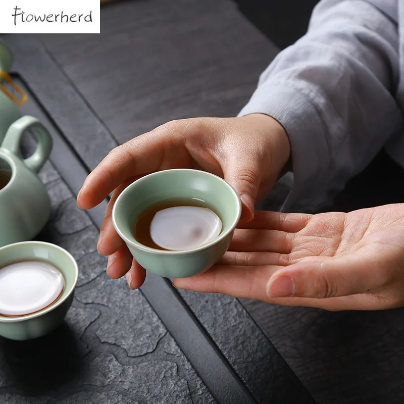 Description Picture 5 of itemLarge Ru Kiln Ceramic Kung Fu Tea Set Teaware Teapot Tea Cup Gaiwan Tea Infuser Tea Strainer Tea Pot and Cup Set Teacups Tea Sea
