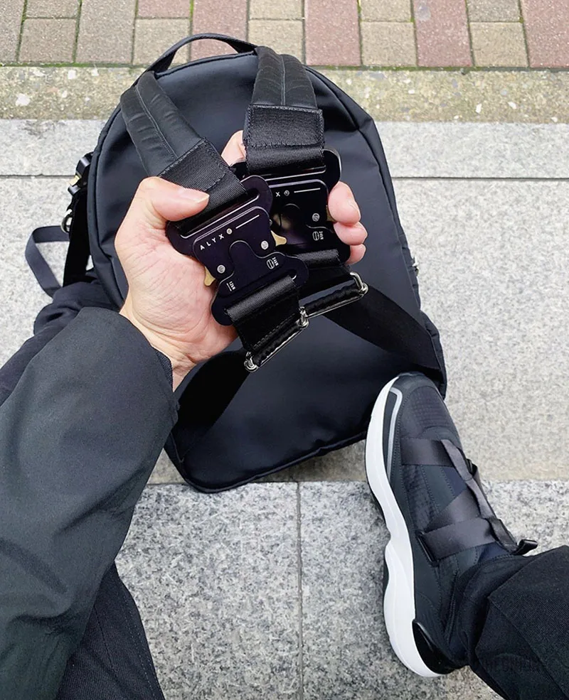 H8b0006d0649b44febe5e38682be1debft