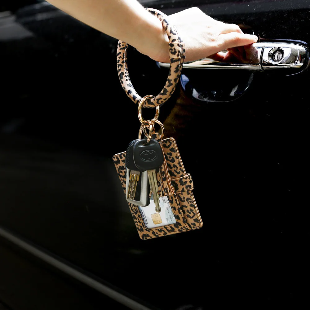 key chain wristlet bracelet lv