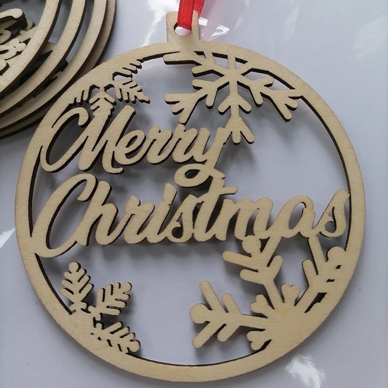 Personalized Different Name Ornament Christmas Bauble Wooden Hanging Gift Laser Cut Snowflakes Decoration