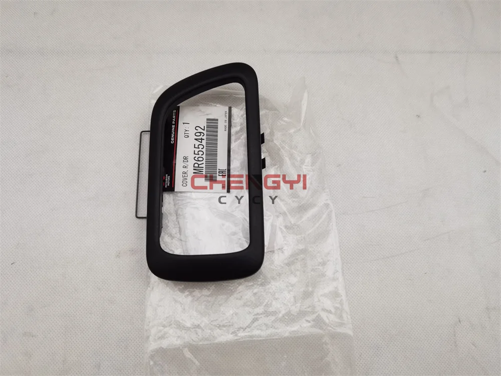 FANALE DESTRO PER Mitsubishi Pajero Tipo V60 Anno Fab. 00-06 Cromo H4