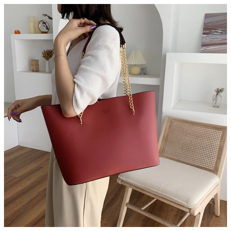 Black Pu Leather Shoulder Bags for Women Handbag Chain Design Large Capacity Tote Bag Luxury Shopper Hand Bag Female Totes New
