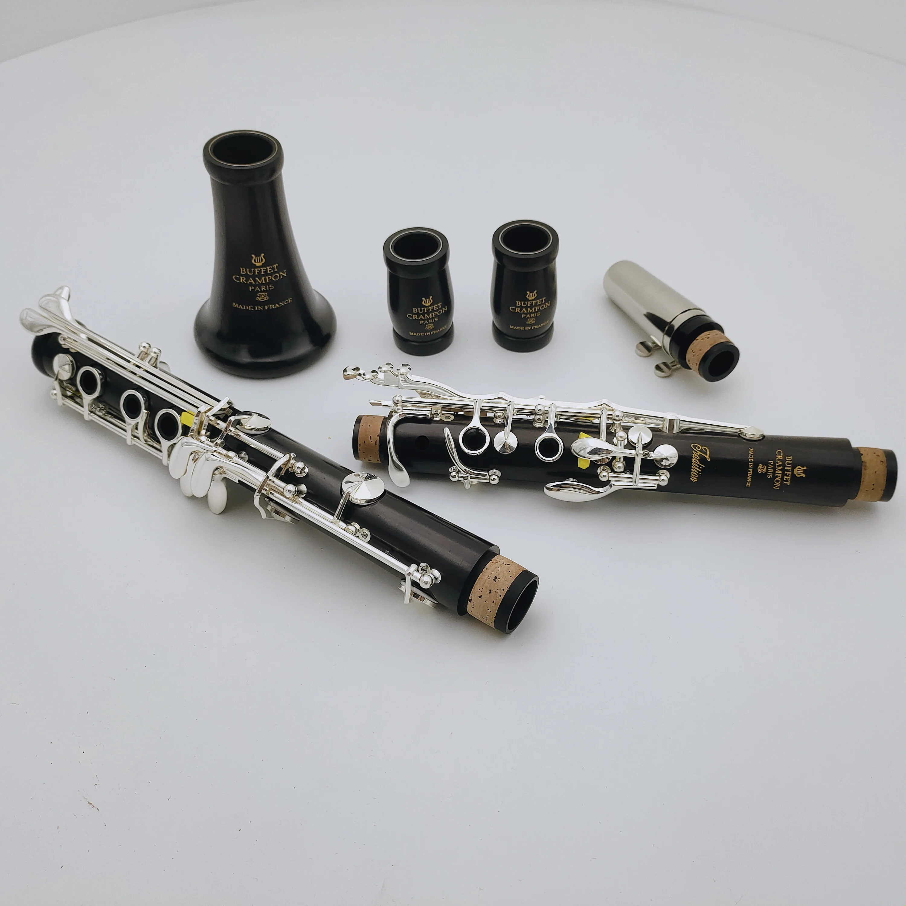 et BC1216L-5-0 Tradition A Tune Clarinet Wood Material Body 17 Keys Musical Instruments Clarinet With Case
