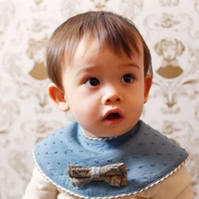 Новые модные милые детские нагрудники для новорожденных нагрудник для кормления слюнявчик полотенце галстук-бабочка Детские аксессуары