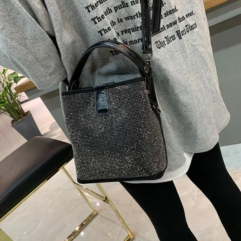 

2020 new women's bag personalized diamond handbag Korean wide shoulder strap shoulder bucket bag crossbody rhinestone pouch