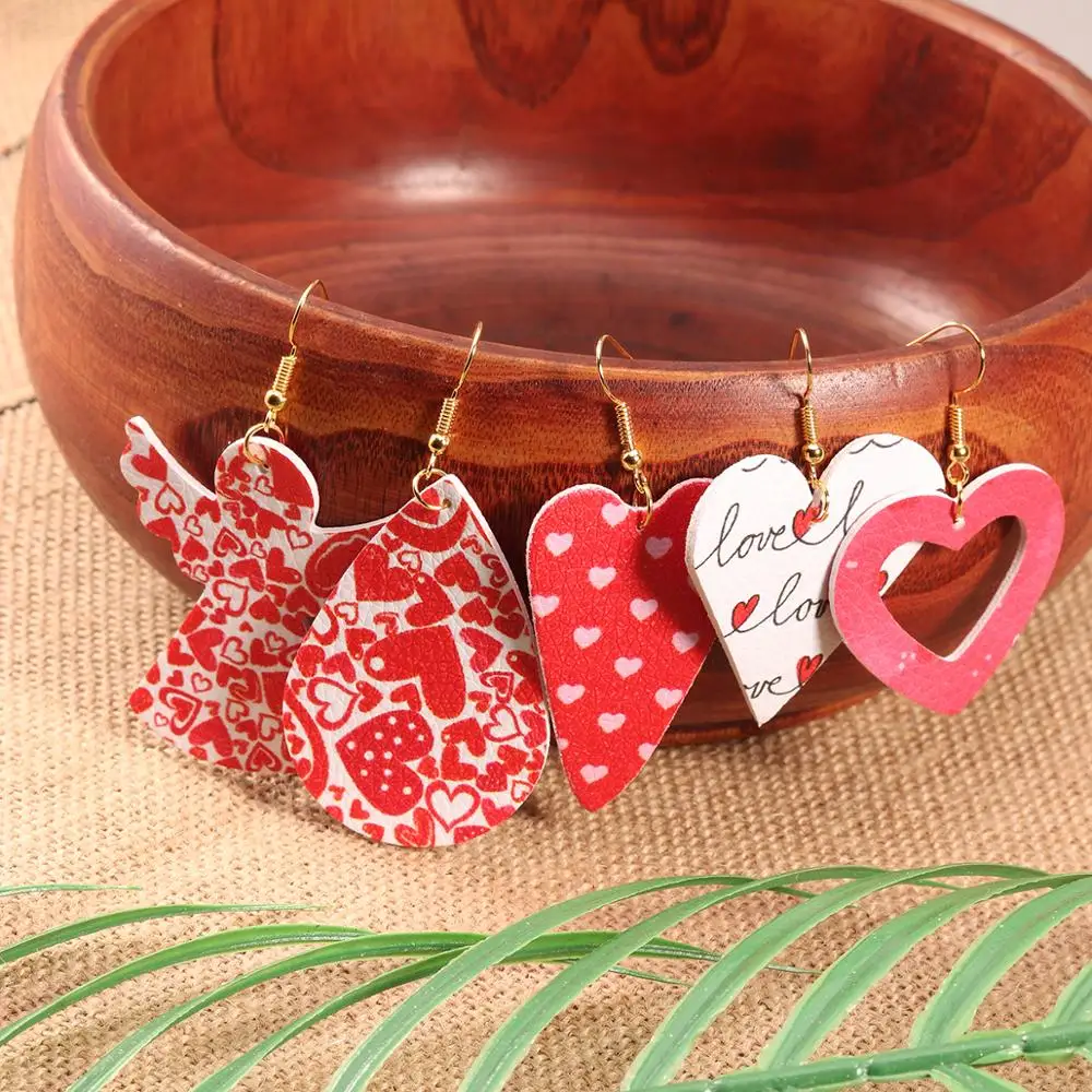 Love Heart Pendant Hollow Pu Leather Earrings New Dangle Earrings for women Valentine's Day Gift Wholesale valentine earrings