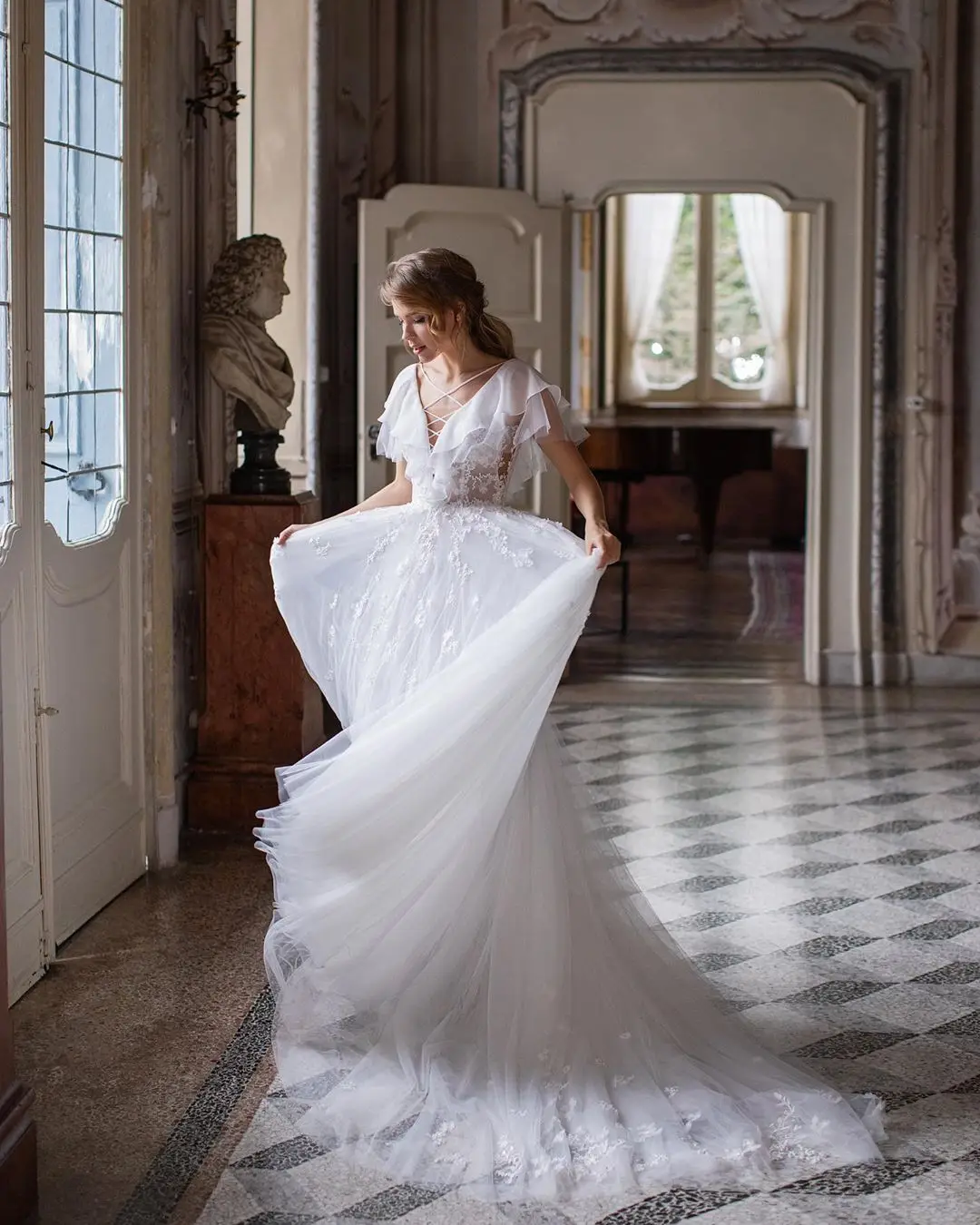 Vivian's Bridal Boho Sweet Top Ruffle Wedding Dress 2019 Lovely Lace-up Lace Appliques Sweep Train Tulle Fluffy | Свадьбы и