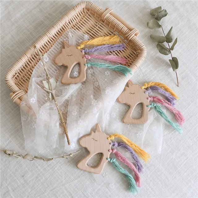 5pcs Wooden Teether Unicorn Teething Toy Animal Shape BPA Free Food Grade Beech Wooden Rodent Baby Mobile Wood Teether Toy 2