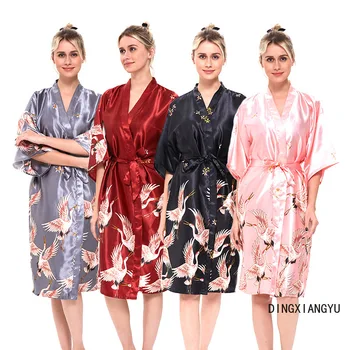 

Women's Pajamas Summer Sexy Women's Ice Silk Robe Half Sleeve Large Size Bathrobe Silk Bridal Women's Pajamas Homewear
