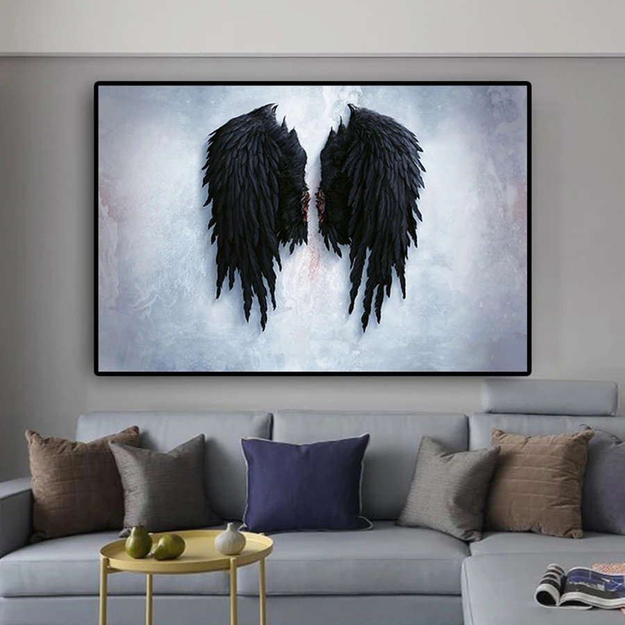 AA2494 Powerful Wings Black Feather White