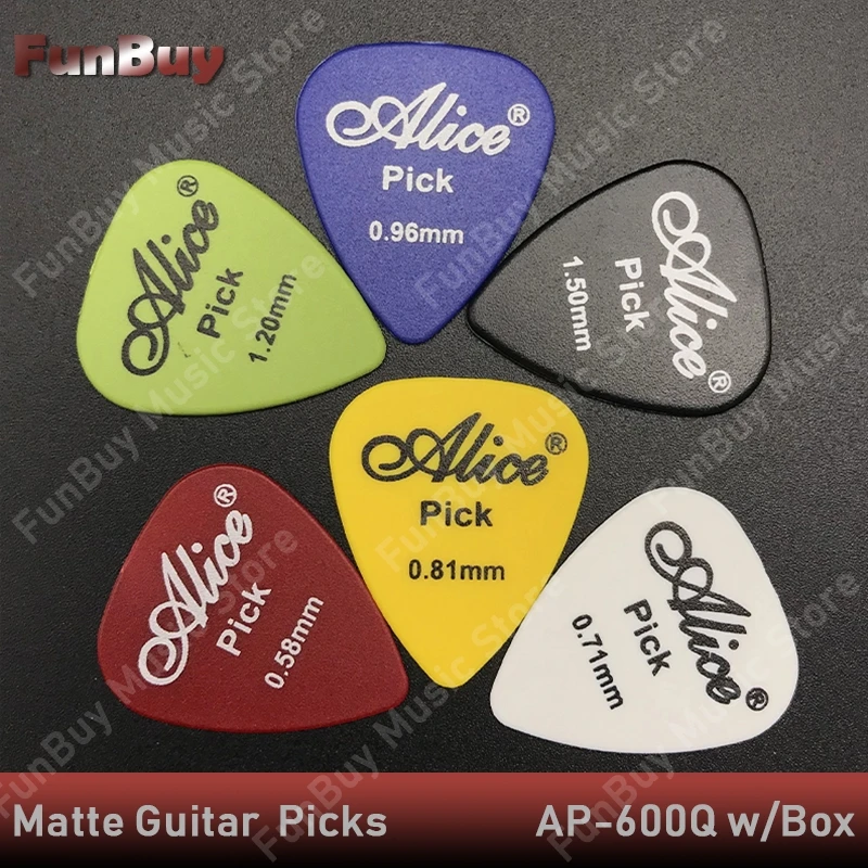 MI0441-1-matt guitar picks_15