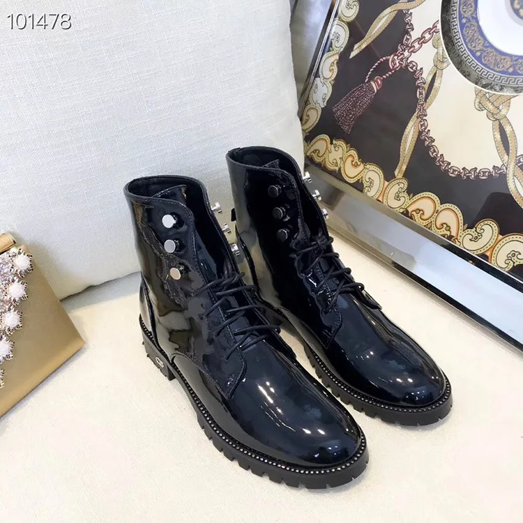 

Autumn And Winter New Style Martin Boots Semi-high Heeled Patent Leather Lace-up without Fleece Lining Rivet British-Style Casua