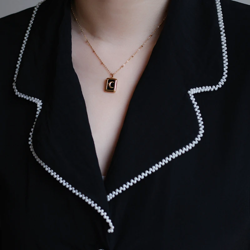 Amaiyllis 18K Gold Vintage Quadratisch Schwarz Barock Mond Halbmond Schlüsselbein Halskette Kragen Statement Halskette Anhänger Für Frauen – Detail 10
