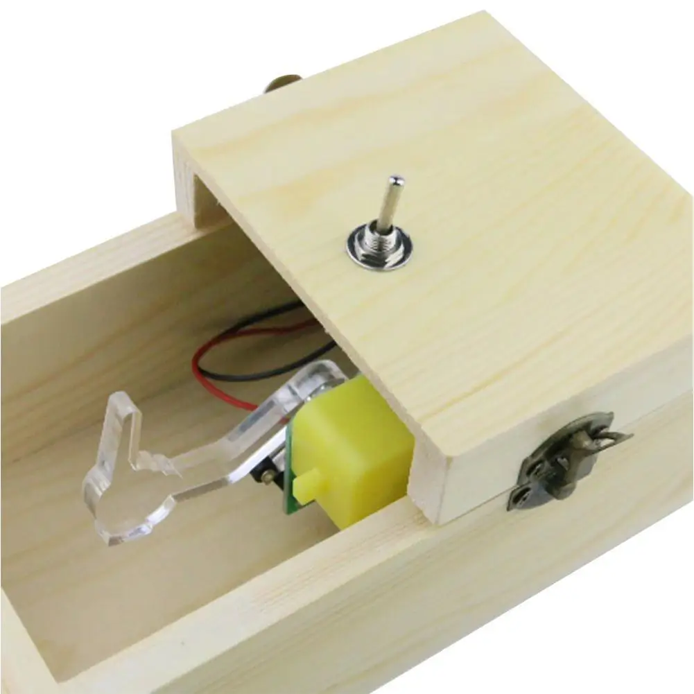 Caixa com Madeira Real para Presentes Brinquedos de Mesa Totalmente Montado Desliga Caixa Inútil ME Deixe Sozinho Máquina Geek ou se 34 para presentes geek ou brinquedos de mesa