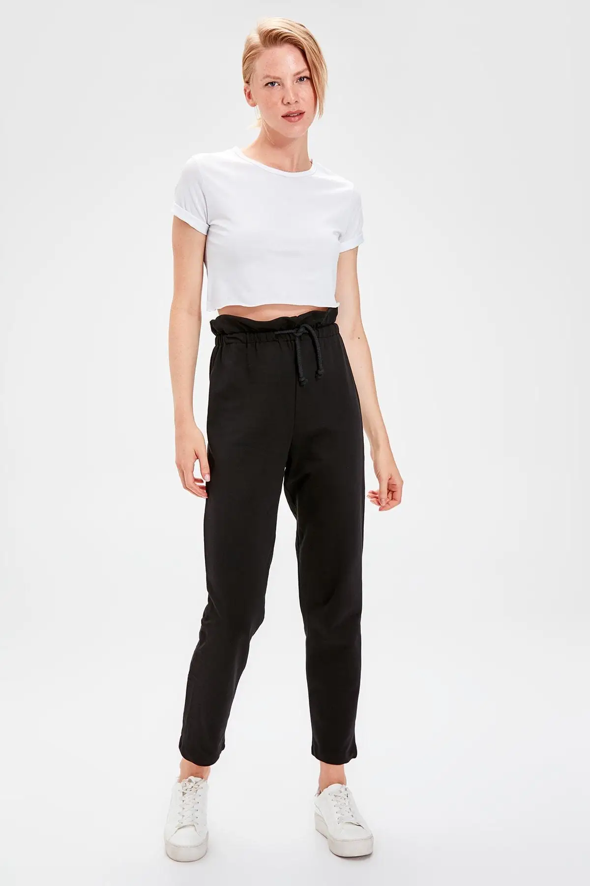 Trendyol Черная мягкая сумка трикотажные спортивные штаны TWOAW20EA0036