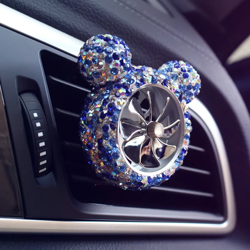 Creative Bling Crystal Diamond Cartoon Car Air Freshener Outlet Vent Clip Car Perfume Solid Diffuser Car Accessories for Girls