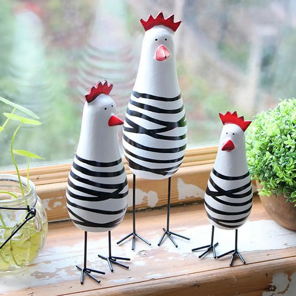 3Pcs/Set Painted Chicken Ornament Handmade Collectable Wood Showcase Carved Chicken Figurine Gifts