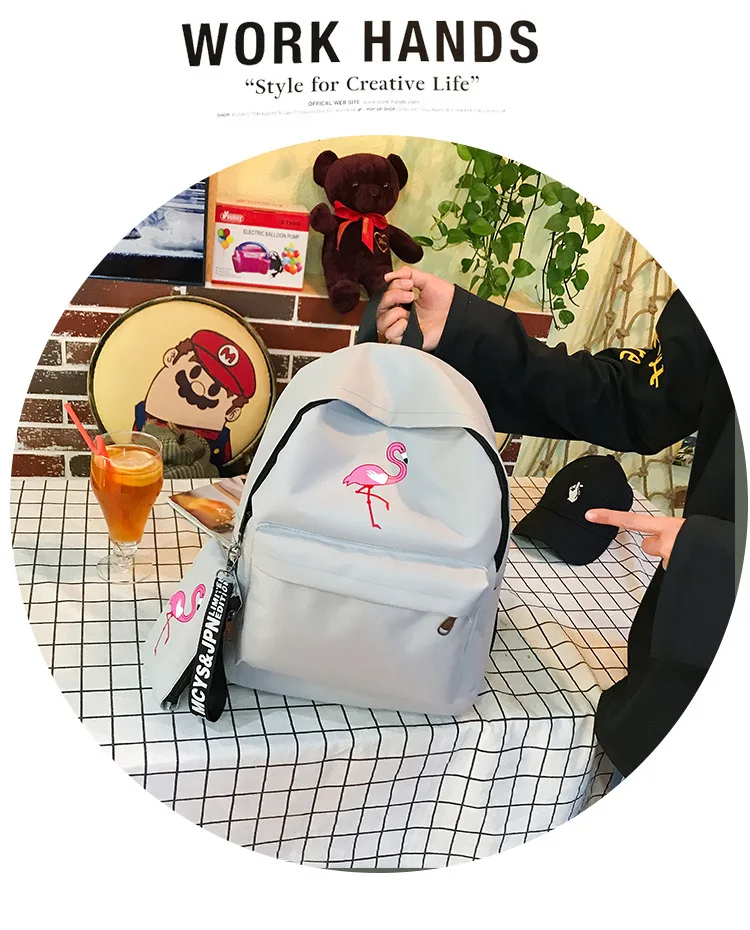 8792941223_271807276