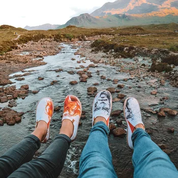 

Silent Man Design Hand-painted Canvas Casual Shoes for Men White Loafers Wide Feet Comfort Work Shoes Lightweight Sneakers