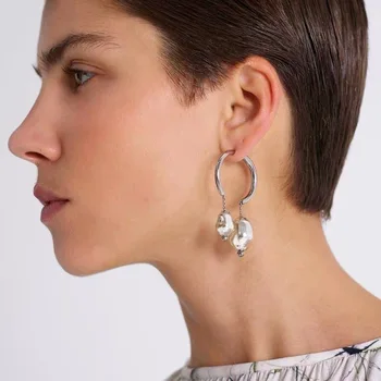 

Timeless Wonder Rare Geo Pierced Statement Earrings Women Jewelry Punk Cocktail Gothic Designer Hip Hop Ins Top Runway New 5363