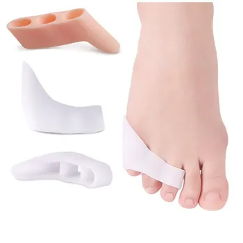 

2pcs Three-hole Little Toe Separator Transparent Bunion Pain Relief Toe Straightener Protector Foot Care Tools Massager Pedicure