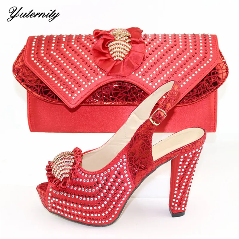 CR2108 红色 RMB200 38-43 11.3CM