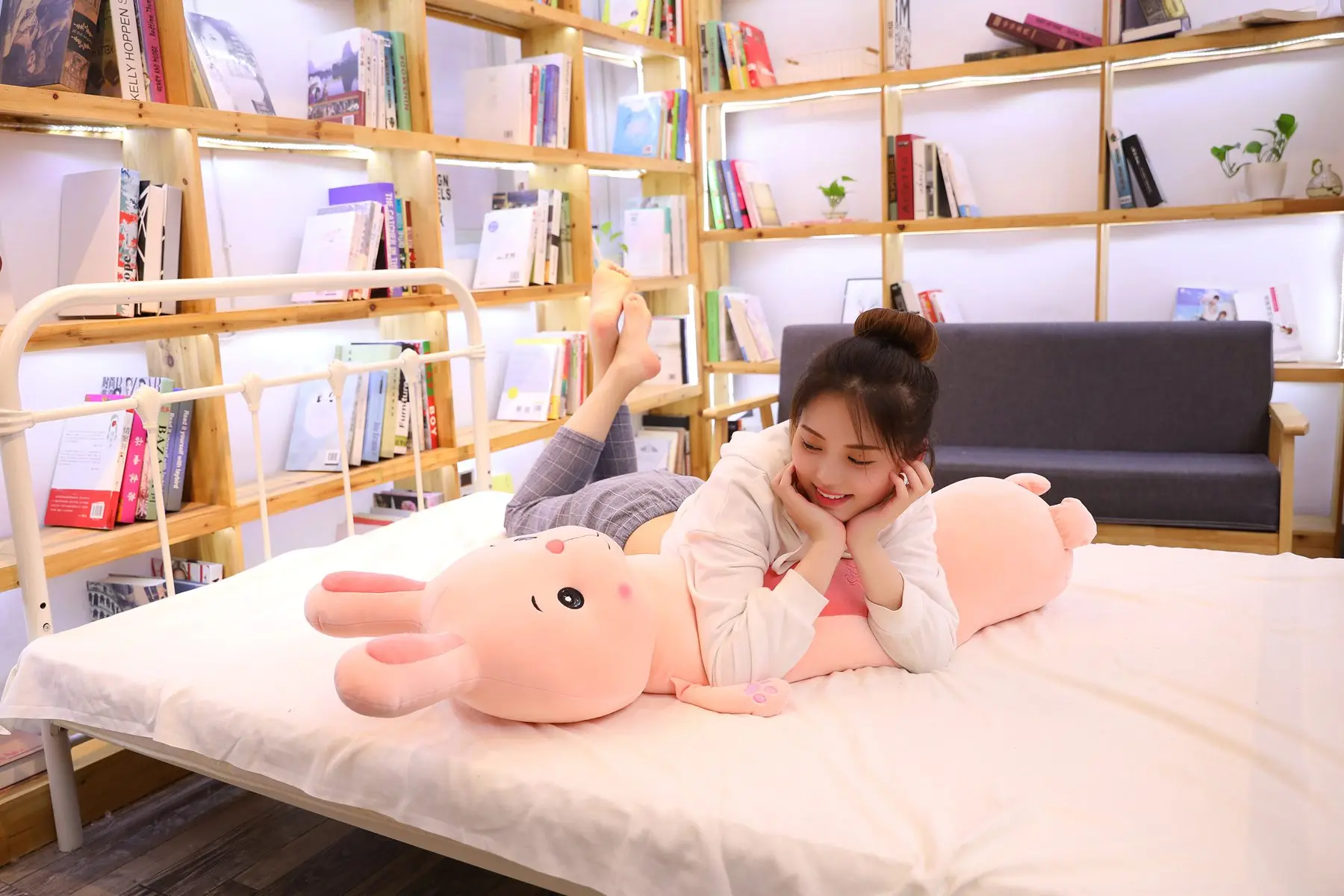 Цилиндрический плюшевые животные длинные средства ухода за кожей Kawaii постоянного обезьянка Банни лягушка Лев мягкие тела подушку компаньон, 4 размера