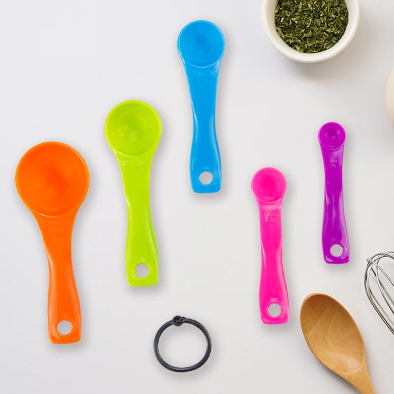 5 шт. набор 5 цветов Пластиковые мерные ложки для кухни и выпечки/измерение во время приготовления пищи инструменты