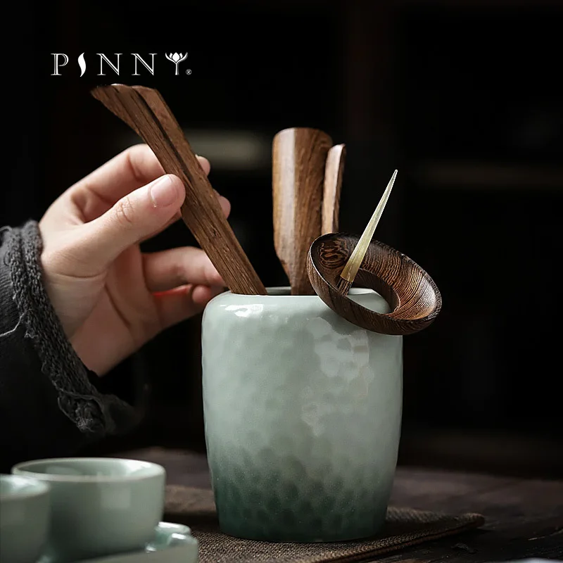 Керамические чайные принадлежности PINNY Cyan с глазурью деревянные - Цена: 859,75 руб.