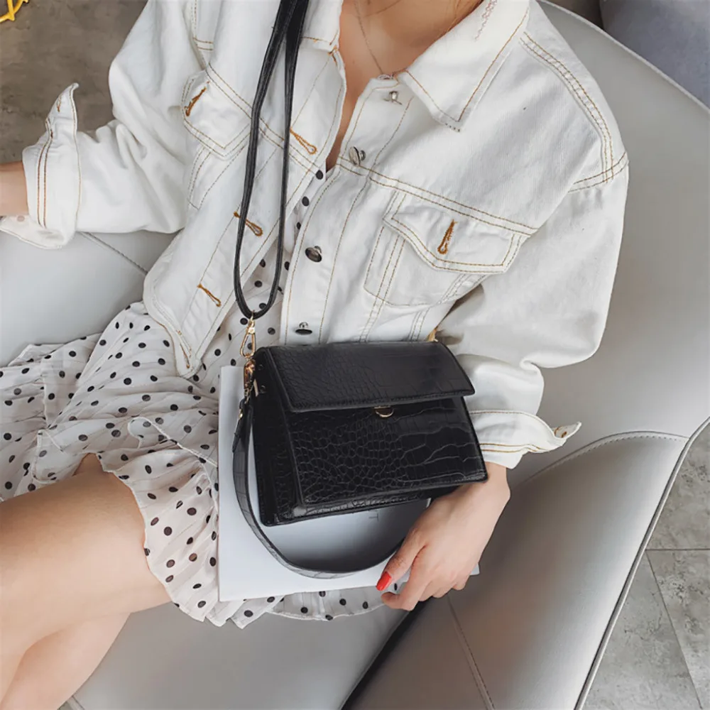 LJF90524139_0207506632021458586