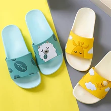 Slides de verão das mulheres dos desenhos animados chinelos bonito animal cão ovelhas casa deslizamento em sandálias de corrediça sapatos masculinos bothe flip flops zapatillas